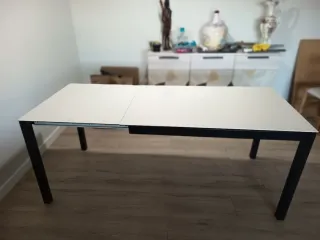 Mesa de cocina porcelánica extensible