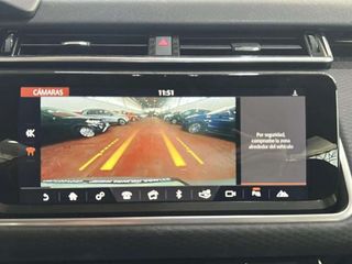 Land-Rover Range Rover Velar