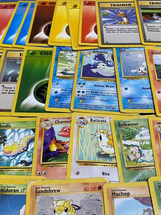 54 cartas pokémon BASE SET inglés