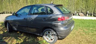 SEAT Ibiza 2004