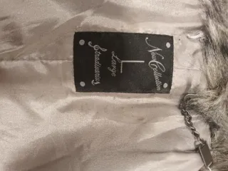 Chaleco pelo sintético gris