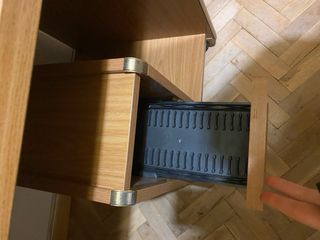 Escritorio madera con cajonera