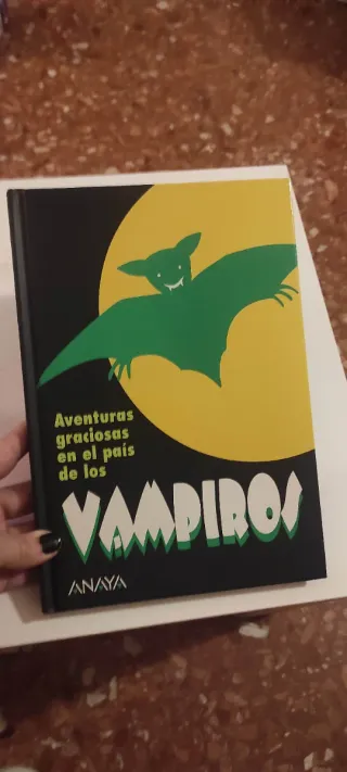 Aventuras graciosas en el país de los vampiros ...