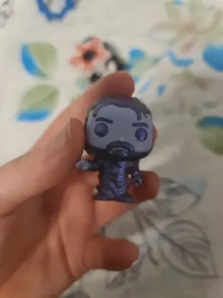 Figura Kinder Joy Hoper del Revés