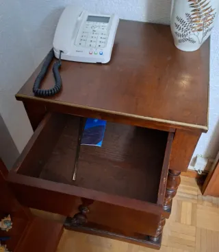 Mueble auxiliar madera con cajón