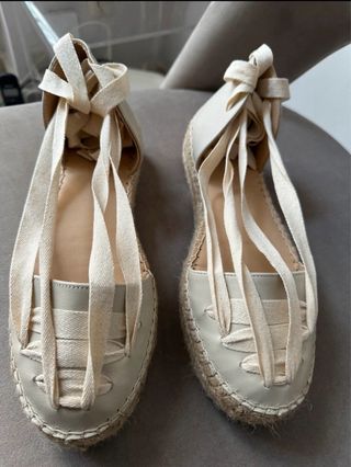 Alpargatas Micuir Beige/Blanco Talla 41