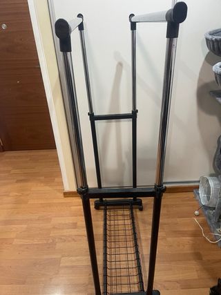 Burro/perchero con ruedas