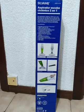 Aspiradora Escoba Ciclónica Silvan 2 en 1