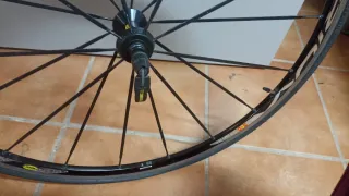 Llanta Delantera Mavic Ksyrium