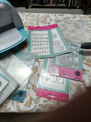 Set Taglierini Love 2 Craft