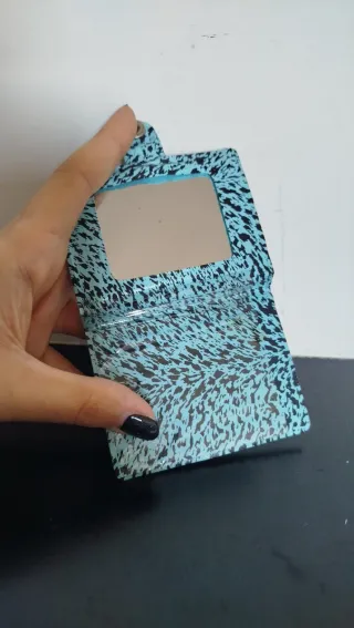 Porta tessere con specchietto