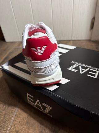 Tenis Emporio Armani Blanco y Rojo
