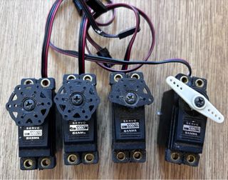 SANWA Conquest MKII FM RC + Servos