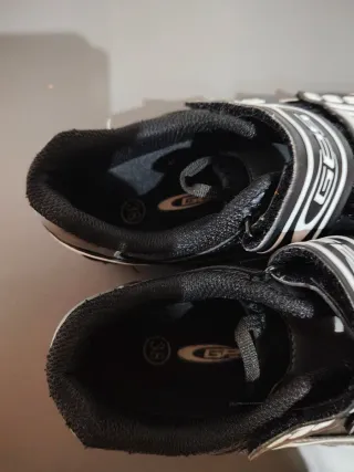 Zapatos de Spinning Negros y Grises