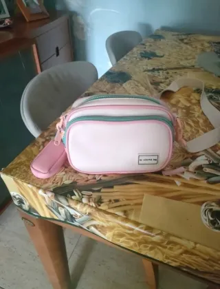Bolso bandolera rosa