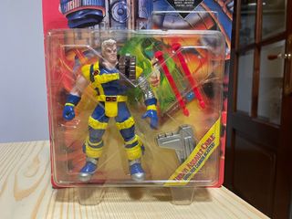 Figura marvel urban assault cable en blister XMEN