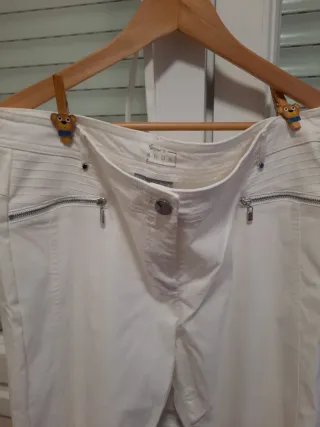 Pantalón blanco C&A tobillero nuevo