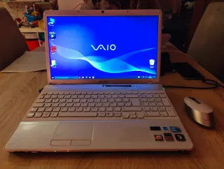 Portátil Sony Vaio i7 Plata/Blanco