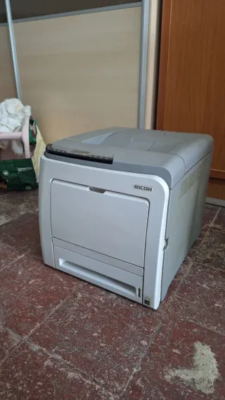 Impresora Láser Ricoh Aficio SP C312DN