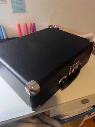 Tocadiscos ByronStatics Negro