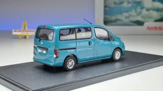 Nissan NV200 Evalia 1/43 Eligor