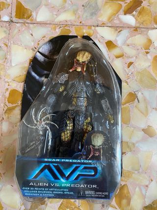 Neca Scar Predator  Action Figure