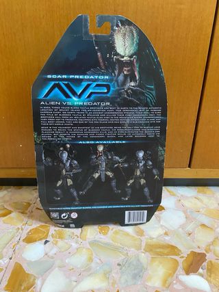Neca Scar Predator  Action Figure