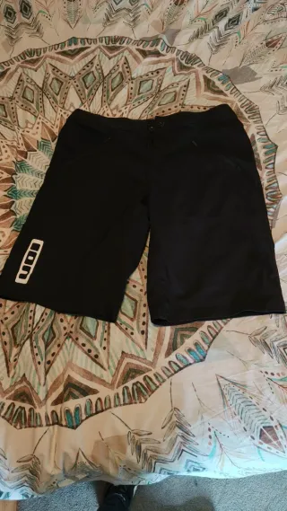 Pantalón Ion Talla 32/M