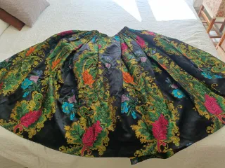 Falda de seda multicolor