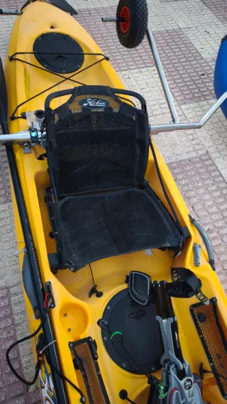 Kayak Hobie Revolution 13 color mango.