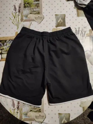 Pantalón corto chico Talla M