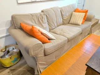 Sofá Ektorp IKEA Beige tres plazas