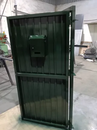 Cerrajeria General: Puertas, Rejas, Escaleras