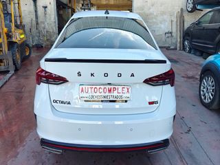 Skoda Octavia 2023. accidentado!!