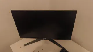 Monitor PC Negro con solo 6 meses de uso