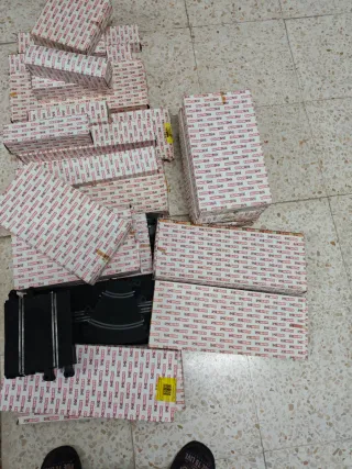 Scalextric GT.15 y GP.21, Cajas pistas, accesorios