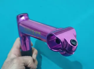 Potencia UNO 25,4 mm Morado