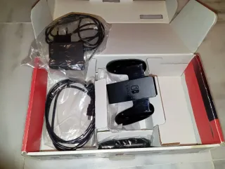 Nintendo Switch con caja