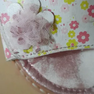 Sandali bimba n. 28 floreali Primigi.