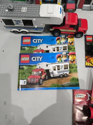 Lego City Pickup y Caravana