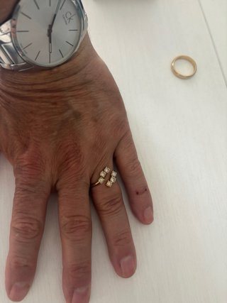 Anillo Oro 14K 6 Diamantes Naturales