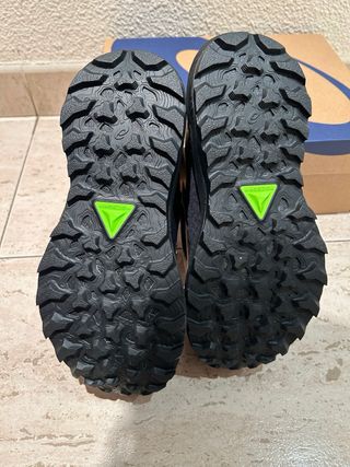 Asics Gel Trabuco 12 Gore-Tex Negro