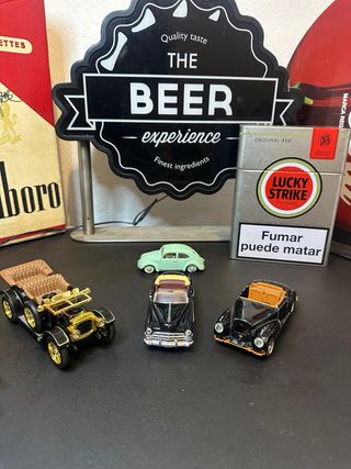 Coches de juguete antiguos