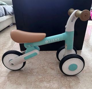 Bicicleta de equilibrio Teeny