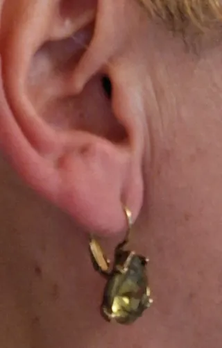 Pendientes lágrima verde y dorado