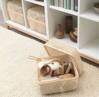 Caja Småra con tapa Ikea