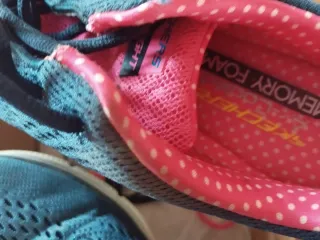 Zapatillas Skechers Azul y Rosa