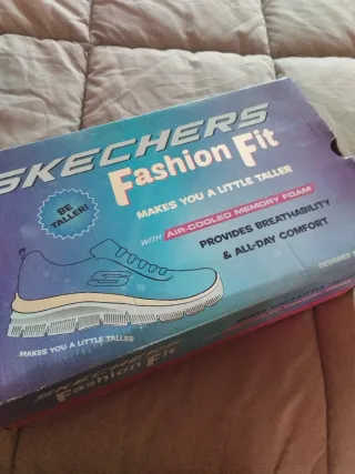 Zapatillas Skechers Azul y Rosa