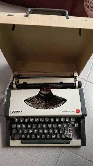 Gran Coleccion de maquinas de escribir