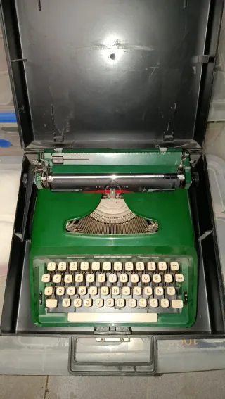 Gran Coleccion de maquinas de escribir